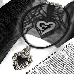 5 For $25💫Alternative Silver Filigree Black Heart Bracelet
